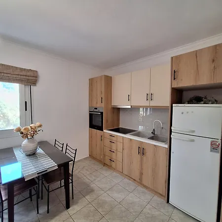 Bougainvillea Views - μπουκαμβίλια θέα Appartement *