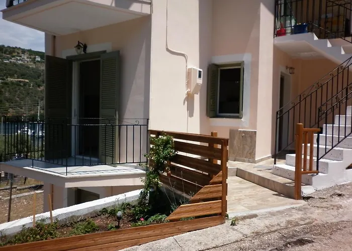 Bougainvillea Views - μπουκαμβίλια θέα Sivota